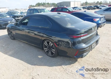 2023 BMW 760 I xDrive z USA, uszkodzony, nr VIN WBA33EJ05PCM90618